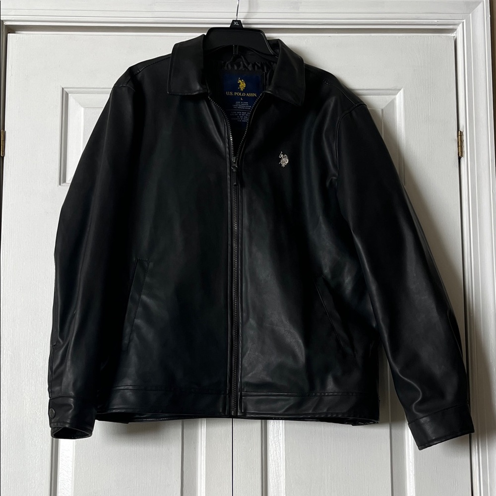 Men's Black Leather Jacket Size L
